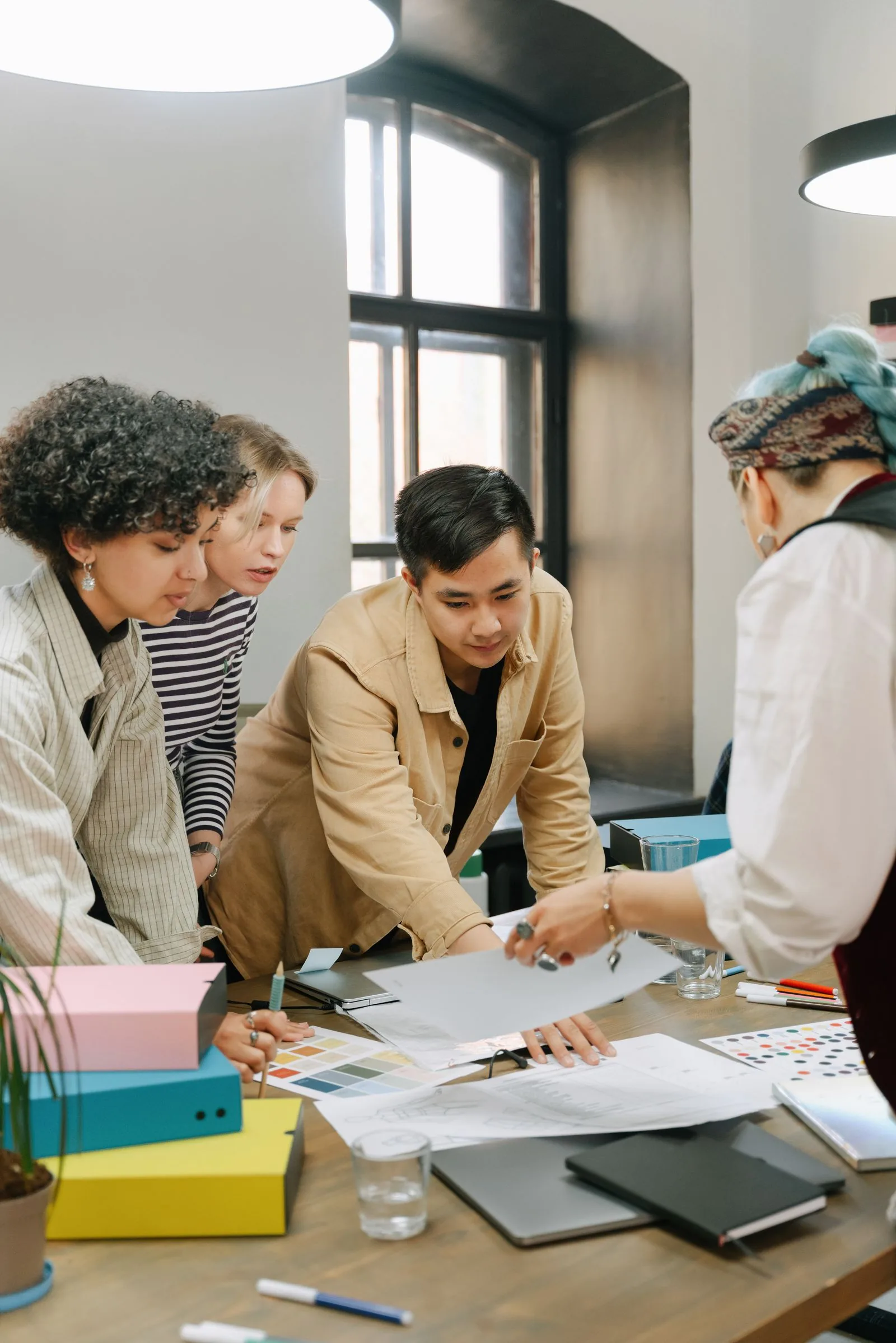 RushSourcing team reviewing a sourcing plan with a client